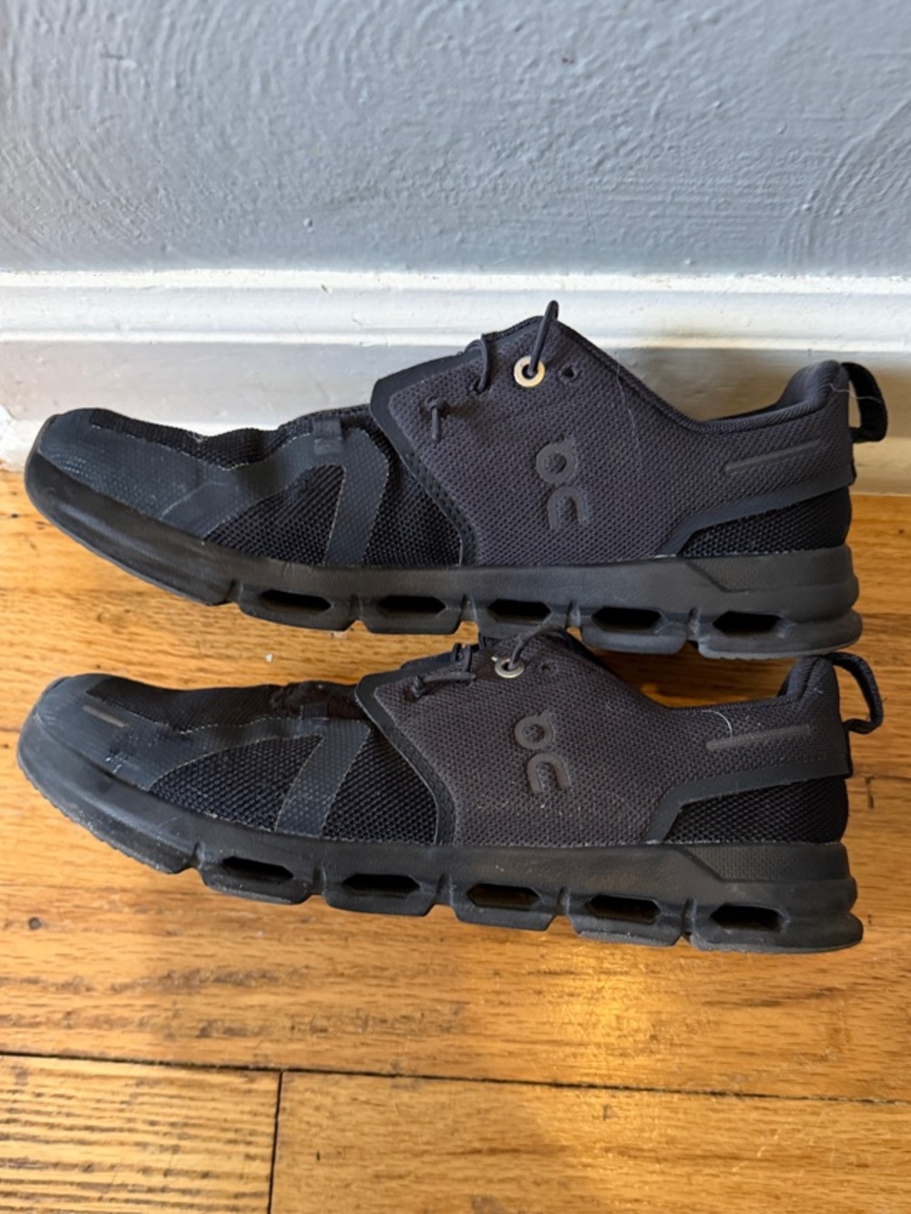 On Running Youth Black Cloud Sneakers